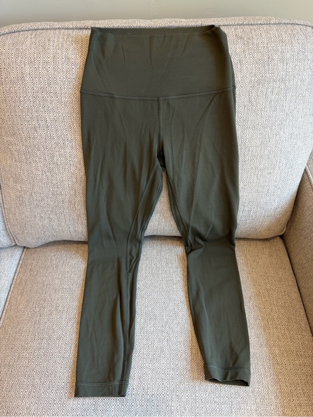 lululemon Dark Olive Green High-Waist Leggings 25” Size 4